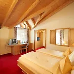 Tirolerhof Hotell